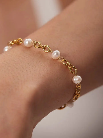 Uworld Elegant Natural Pearl 18K PVD gold plated Chain Bracelet  361L Stainless Steel Waterproof Jewelry Women Gift bijoux femme