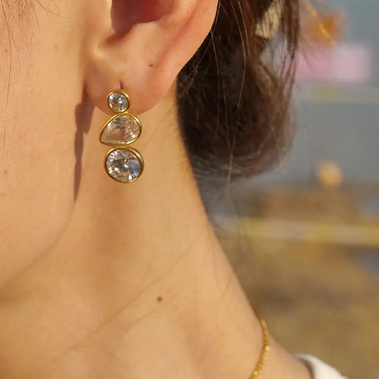 Uworld Delicate AAA Shiny Cubic Zirconia Stainless Steel Bling Stud Earrings 18K PVD Plated Trendy Daily Jewelry for Women Gala