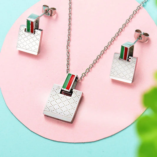 Christmas Fashion Female Woman Jewelry Set Gold Color Square Pendant Necklace Charm Green & Red Bar Stud Earrings Jewelry Gift