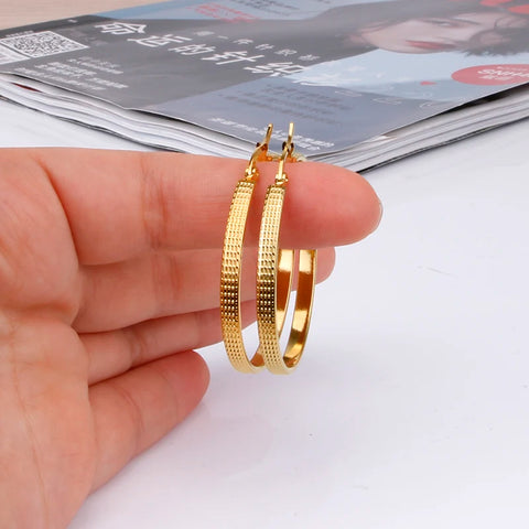 Hgflyxu Gold Color Stainless Steel Circle Hoop Earring for Women Ear ring Fashion Daily New Fine Jewelry Gifts Hot Sell