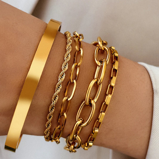 Stainless Steel Bracelet New design multi-style bracelet patchwork Light Luxury Premium Bracelet For Women Jewelry Party Wear