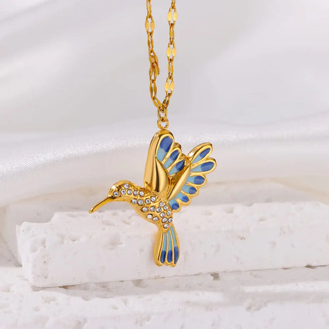 Cute Colorful Birds Necklace For Women Gold Color Stainless Steel Chain Heart Grass Pendant Necklace Wedding Jewlery Gift New