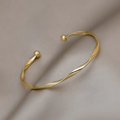 Classic Gold Color Mobius Opening Bracelet for Women Temperament Stainless Steel Twist Bangle Korea Trendy Jewelry Accessories