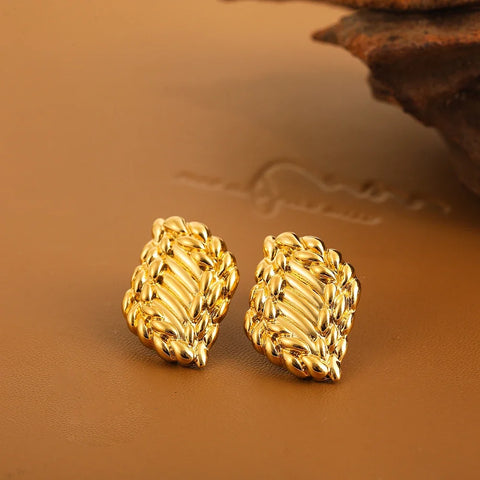 2024 Minimalist Stainless Steel PVD Gold Color Plated Metal Stud Earrings Statement Waterproof Texture Square Spiral Ear Jewelry