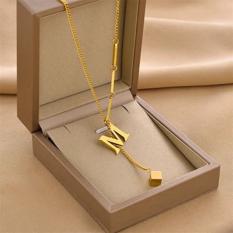 Stainless Steel Initial Letter Necklace For Women Gold Color 26 Alphabet Pendant Choker Clavicle Chain Necklace Jewelry Gift