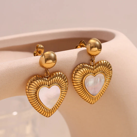 E.B.belle Shell Radiant Heart Pendant Earrings Waterproof 18K Gold Plated Decoration 316L Stainless Steel Jewelry