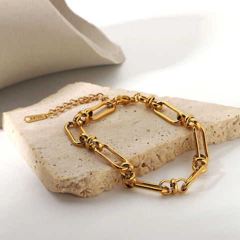 Stainless Steel PVD 18K Gold Plated Tarnish Waterproof Knot Chian Bracelet  For Woman Jewelry Wholesale Trendy