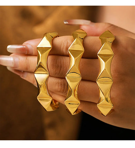 Geometric Rivet Shape Stainless Steel Bracelet For Women 18k Gold Plated Waterproof No Tarnish Women's Punk Style Open Bracelets