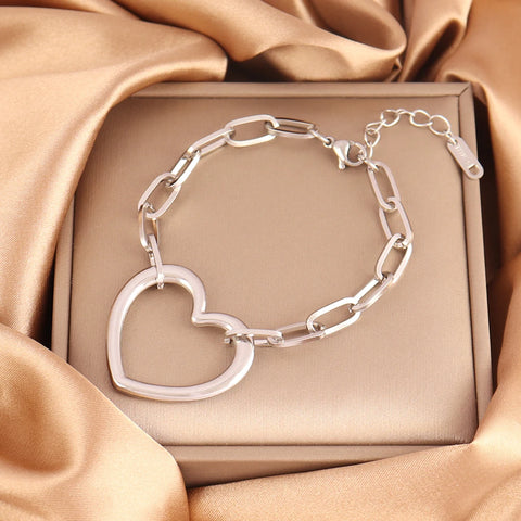 Trendy Stainless Steel Hollow Heart Pendant Bracelets Classic Chain Bracelet For Women Jewelry Accessories