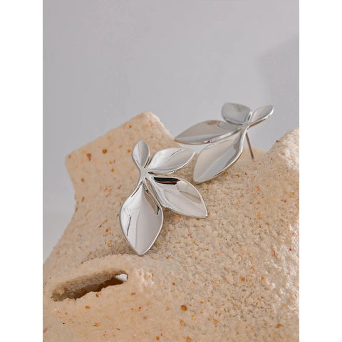 Fashion Stainless Steel Leaves Flower Stud Earrings Bright Anti Allergy Waterproof Charm Texture High Quality Jewelry Gifts