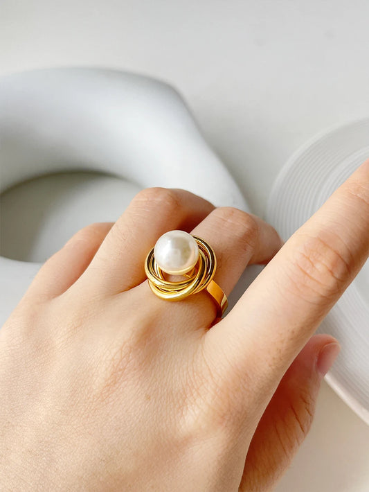 Peri'sbox Elegant Stainless Steel Wire Wrapped Faux Pearl Ring Women Classic Gold Pvd Plated Waterproof Rings Birthday Gifts