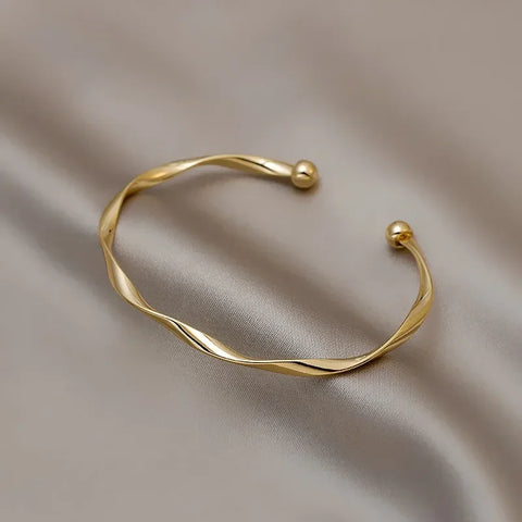 Classic Gold Color Mobius Opening Bracelet for Women Temperament Stainless Steel Twist Bangle Korea Trendy Jewelry Accessories