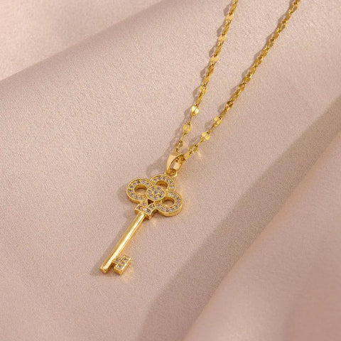 New Romantic Open Your Heart Key Pendant Necklaces For Women Female Daily Wear Stainless Steel Clavicle Chain Jewelry Wholesale