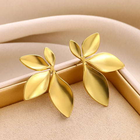 Stainless Steel Earrings Minimalist Gold Color Geometry Love Heart Stud Earrings For Women Fashion Jewelry Banquet Party Gifts