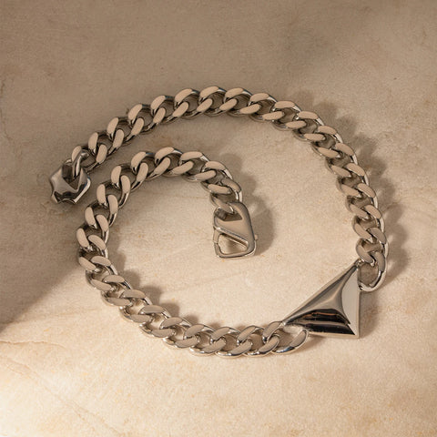 Youthway Low Key Luxury Stainless Steel Cuban Chain Geometric Triangle Necklace Unisex Unique Design Fashion Jewelry Gift