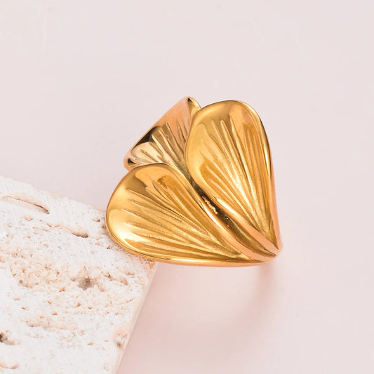 Vintage Waterproof Gold Color Stainless Steel Big Statement Flower Ring for Women Fashion Party Jewelry Bijoux Gifts