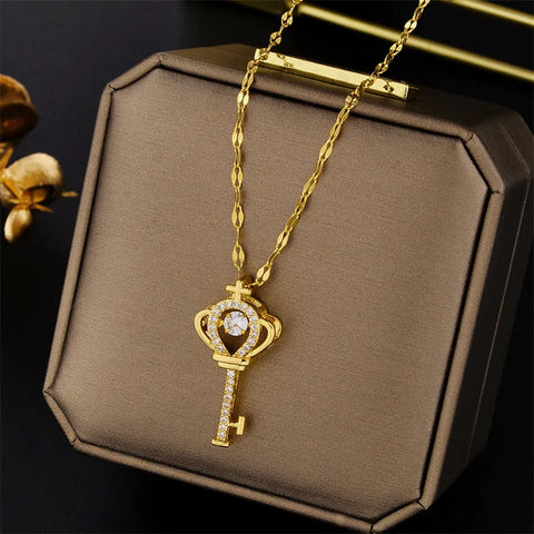 New Light Luxury Zircon Crystal Pendant Necklaces For Women Korean Fashion Sweet Sexy 316L Stainless Steel Neck Chain Jewelry