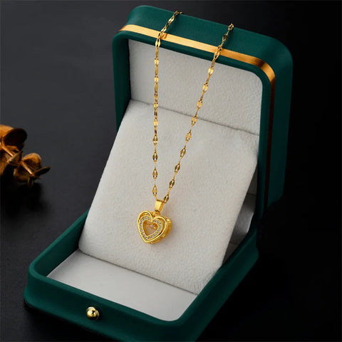 Cute Beating Heart Crystal Pendant Necklace For Women Korean Fashion Stainless Steel Clavicle Chain Female Sexy Wedding Jewelry