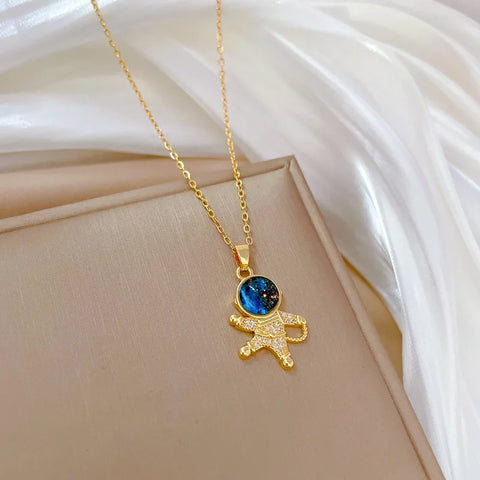 Cute Stainless Steel Chain Blue Stone Spaceman Pendant Necklace for Women Lady Vintage Jewelry Daily Party Accessories Gifts