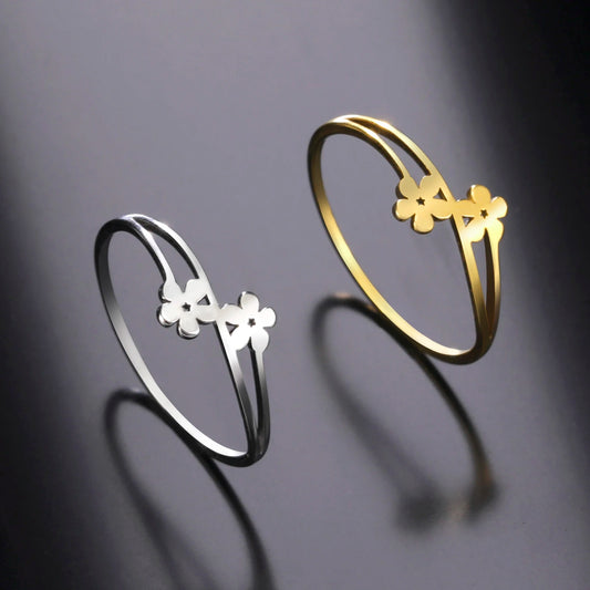 Skyrim Stainless Steel Small Elegant Flower Ring Women Bohemian Finger Rings 2024 Fashion Wedding Band Jewelry Birthday Gift