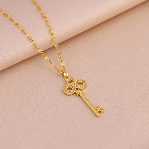 New In Sweet Romantic Open Your Heart Key Pendant Necklaces For Women Female Daily Wear Stainless Steel Clavicle Chain Jewelry