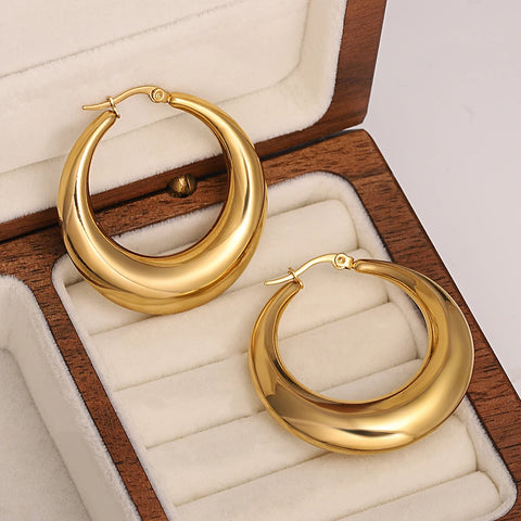 Greatera Chunky Smooth Stainless Steel Hoop Earrings for Women Gold Plated Geometric Circle Metal Earrings Waterproof Jewelry