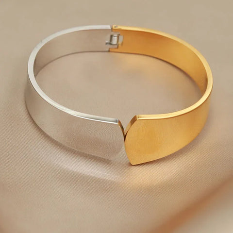 Classic Stainless Steel Metal Geometric Bangles for Women Fashion Brand Jewelry Punk Style Bracelets Gift Accessories