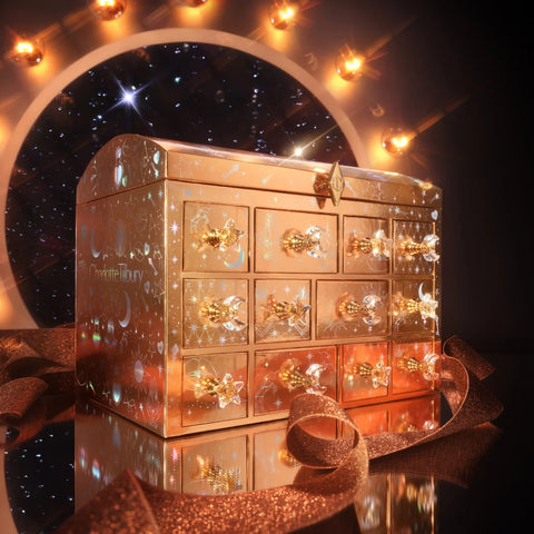 Charlotte Tilbury Charlotte's Beauty Treasure Chest (Worth £264.00)