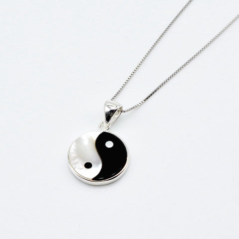 Yin Yang Silver Pendant Necklace Women's Silver Necklace Agate Shell Round Pendant Gift Choice for Girls